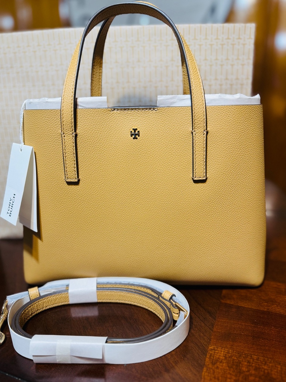 Tory Burch Blake Small Tote Crossbody. (Warm Biscuit color) NWT